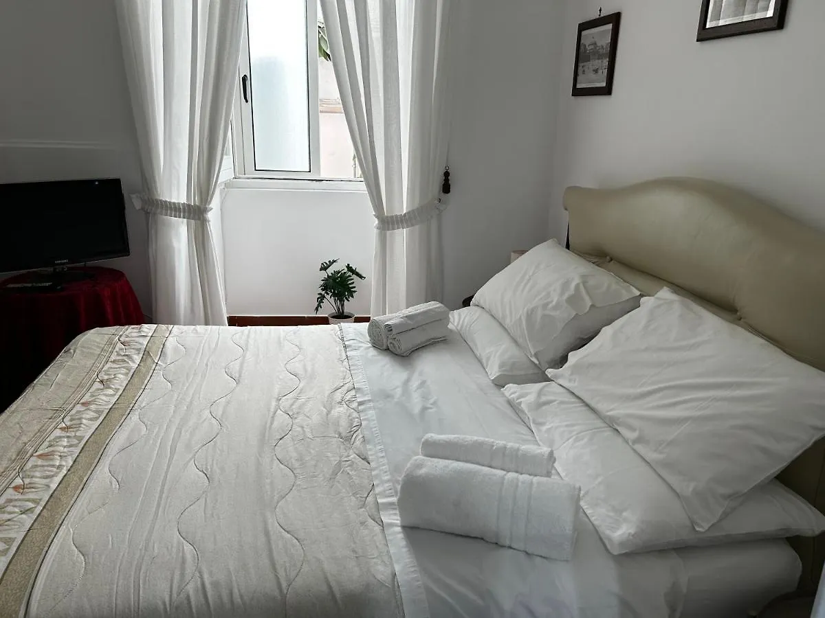 Home Marty Napoli Italia